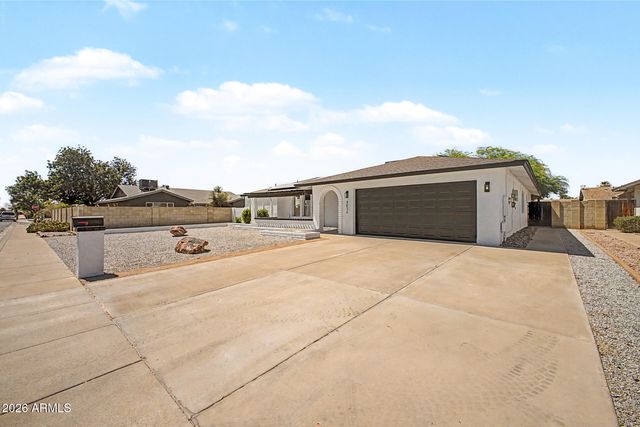 4036 W WOOD Drive, Phoenix, AZ 85029