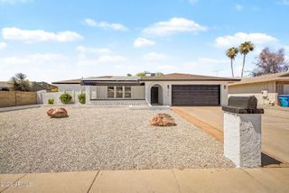 4036 W WOOD Drive, Phoenix, AZ 85029