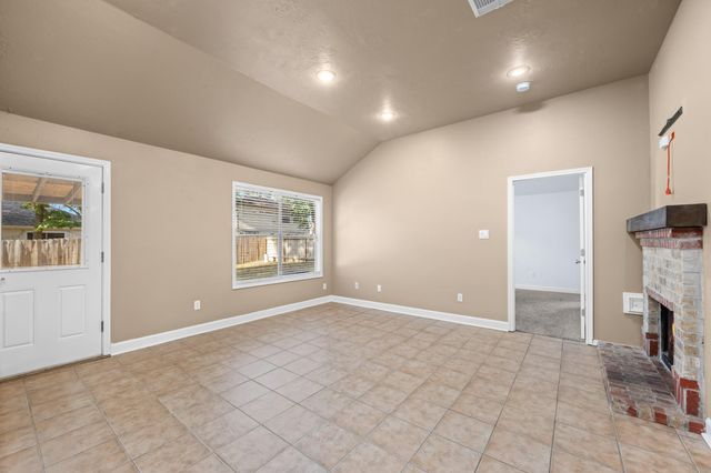 12130 La Salle Oaks, Conroe, TX 77304