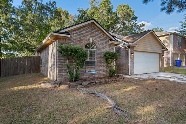 12130 La Salle Oaks, Conroe, TX 77304