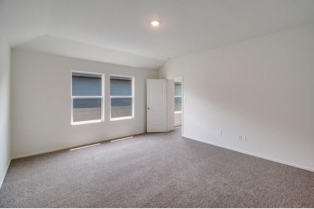 277 Ebbsfleet DR, Uhland, TX 78640