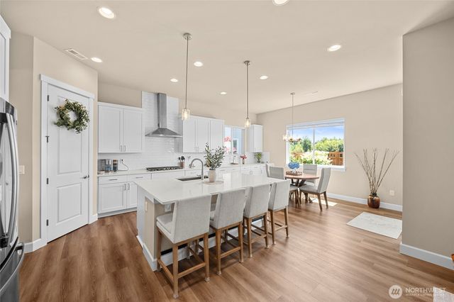 20710 156th Street E, Bonney Lake, WA 98391