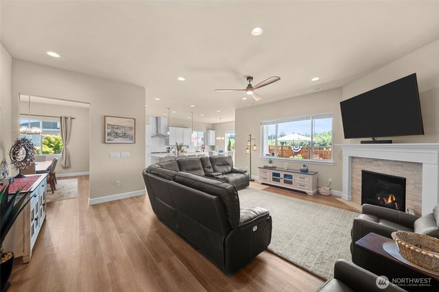 20710 156th Street E, Bonney Lake, WA 98391