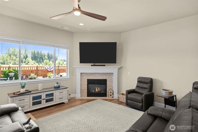 20710 156th Street E, Bonney Lake, WA 98391