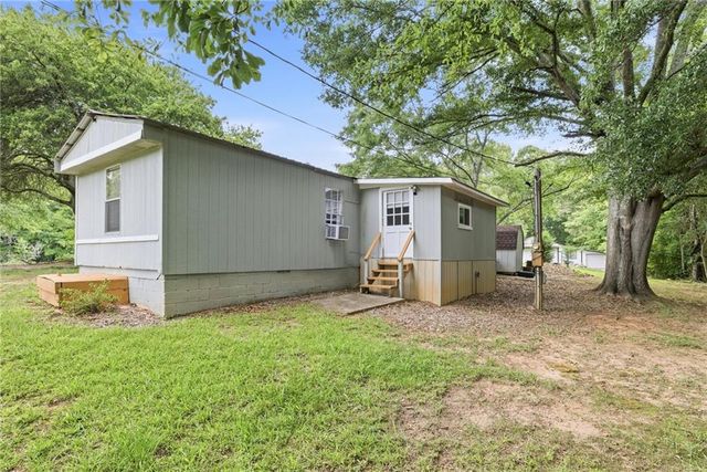 1386 Etheridge Drive, Auburn, GA 30011