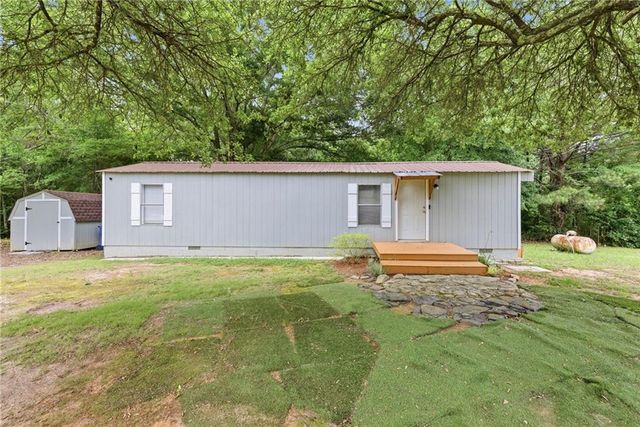 1386 Etheridge Drive, Auburn, GA 30011