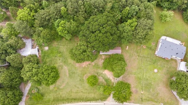 1386 Etheridge Drive, Auburn, GA 30011