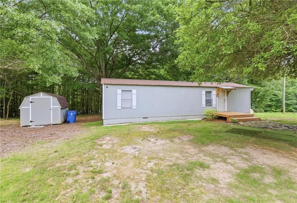 1386 Etheridge Drive, Auburn, GA 30011