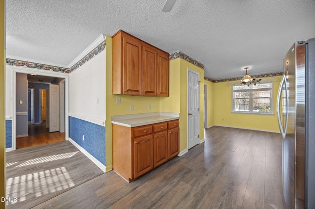 6304 Walnut Glen Drive, Willow Springs, NC 27592