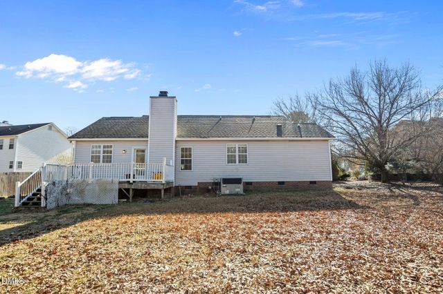 6304 Walnut Glen Drive, Willow Springs, NC 27592