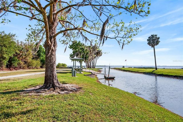 424 STONE ISLAND ROAD, Deltona, FL 32725