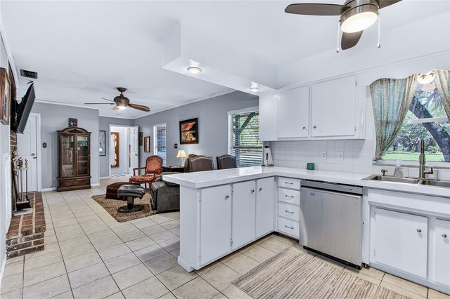 424 STONE ISLAND ROAD, Deltona, FL 32725