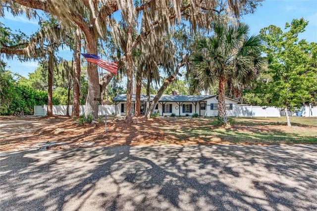 424 STONE ISLAND ROAD, Deltona, FL 32725