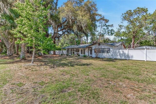 424 STONE ISLAND ROAD, Deltona, FL 32725