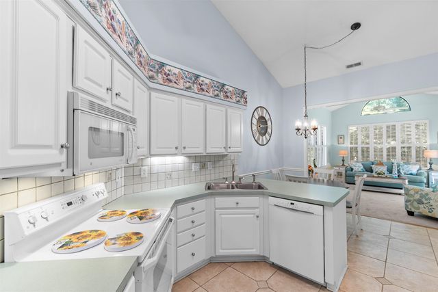 102 Walnut Circle, Conway, SC 29526