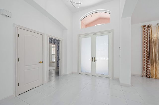18504 SE Heritage Oaks Lane, Jupiter, FL 33469
