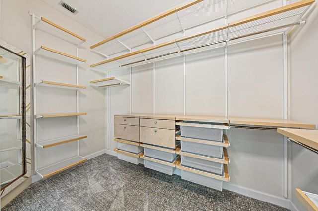 18504 SE Heritage Oaks Lane, Jupiter, FL 33469