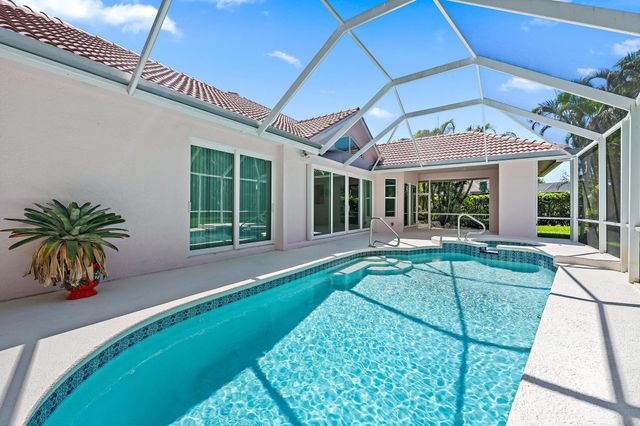 18504 SE Heritage Oaks Lane, Jupiter, FL 33469