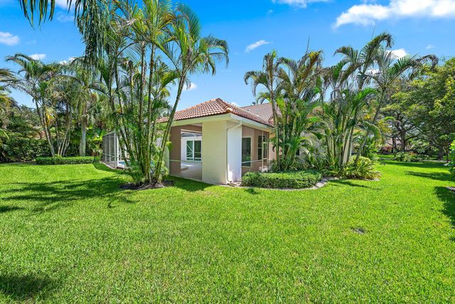 18504 SE Heritage Oaks Lane, Jupiter, FL 33469