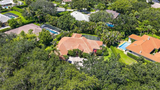 18504 SE Heritage Oaks Lane, Jupiter, FL 33469