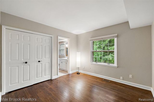 4627 Sunningdale Drive, Bloomfield Hills, MI 48302