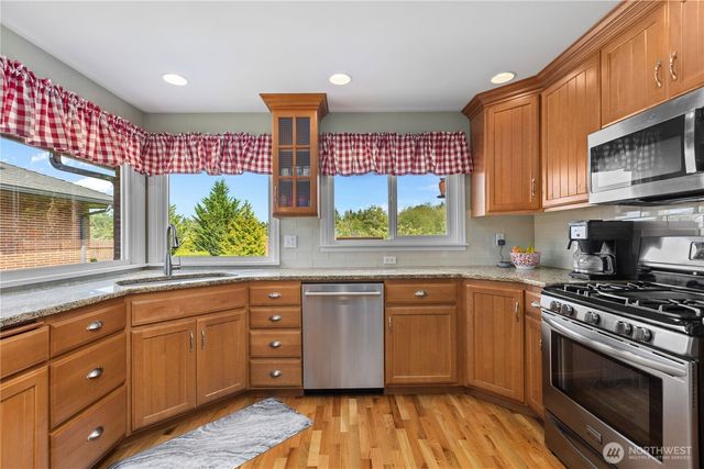 2606 Cooks Hill Road, Centralia, WA 98531