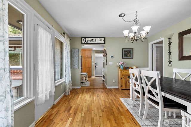 2606 Cooks Hill Road, Centralia, WA 98531