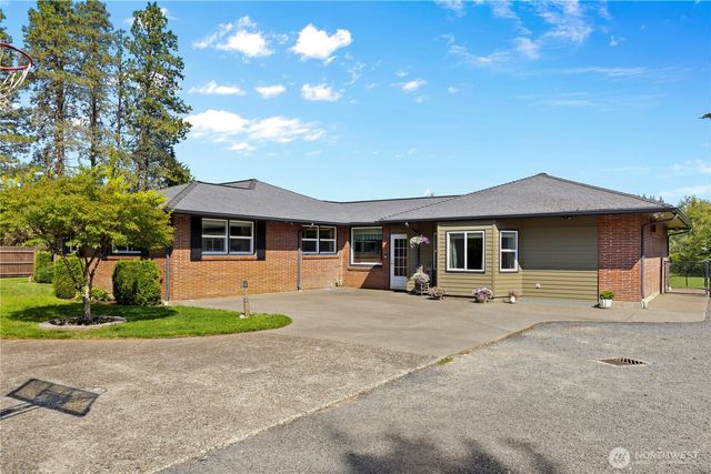 2606 Cooks Hill Road, Centralia, WA 98531