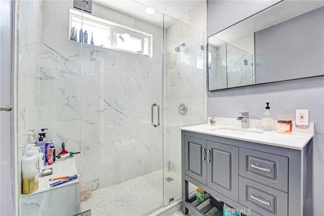 11068 Penrose Street, Sun Valley, CA 91352