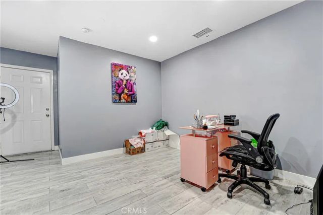 11068 Penrose Street, Sun Valley, CA 91352