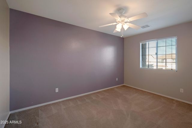 41344 N SALIX Drive, San Tan Valley, AZ 85140