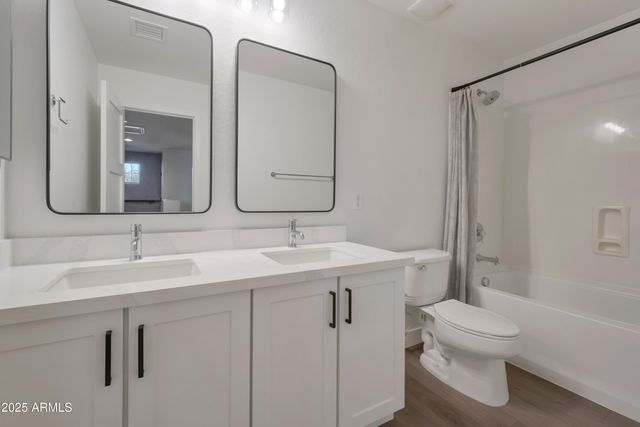 41344 N SALIX Drive, San Tan Valley, AZ 85140