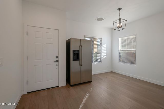 41344 N SALIX Drive, San Tan Valley, AZ 85140