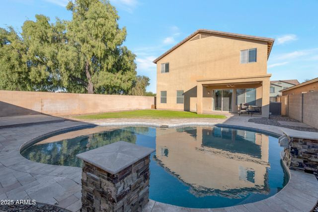 41344 N SALIX Drive, San Tan Valley, AZ 85140