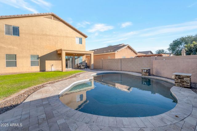 41344 N SALIX Drive, San Tan Valley, AZ 85140