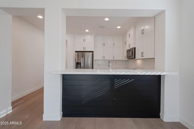 41344 N SALIX Drive, San Tan Valley, AZ 85140