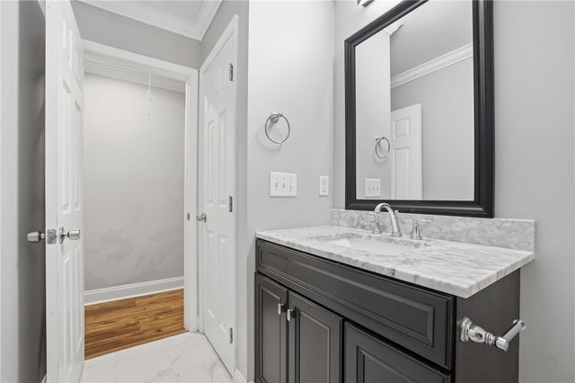 7 W 2nd Street, Williamston, SC 29697