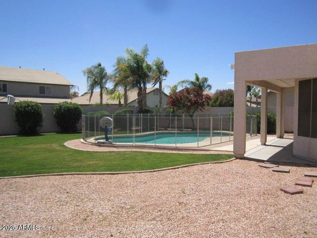 14307 W PICCADILLY Avenue, Goodyear, AZ 85395