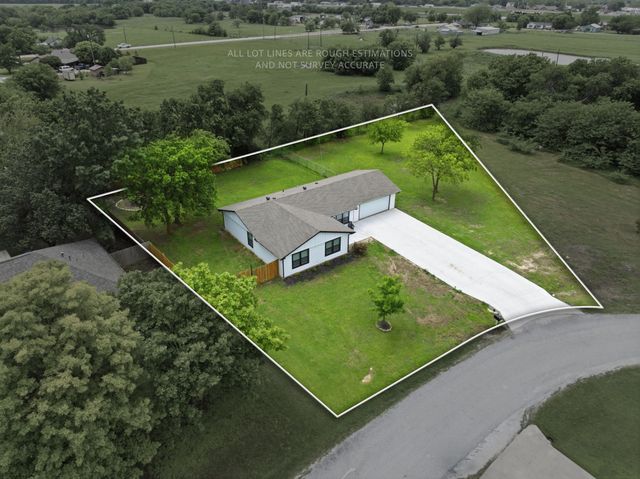 290 Old Spanish Trail, Valley View, TX 76272