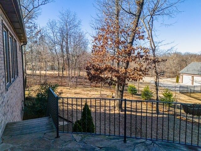 1453 Le Chesnay Drive, Centerton, AR 72719