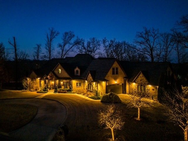 1453 Le Chesnay Drive, Centerton, AR 72719