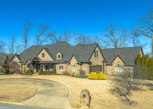 1453 Le Chesnay Drive, Centerton, AR 72719