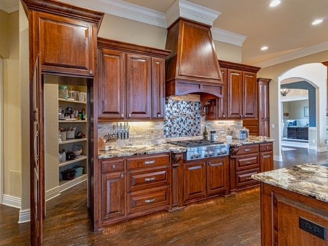 1453 Le Chesnay Drive, Centerton, AR 72719