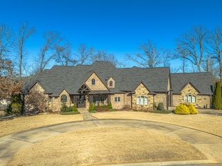1453 Le Chesnay Drive, Centerton, AR 72719