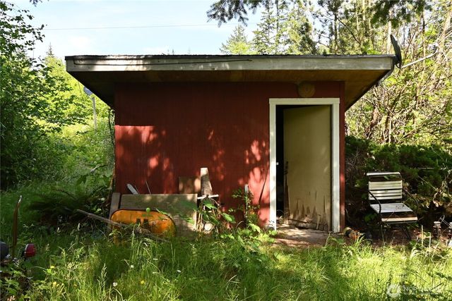 24693 Homewood Lane, Mount Vernon, WA 98274