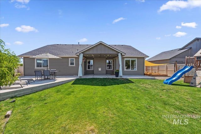 5770 E Walbrook St, Nampa, ID 83687