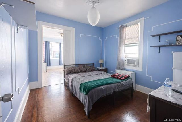 5436 Nurge Avenue, Maspeth, NY 11378