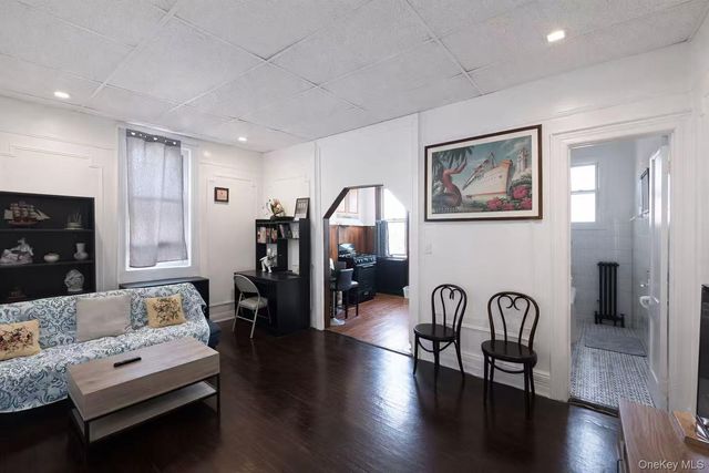 5436 Nurge Avenue, Maspeth, NY 11378