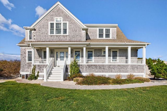 94 Horsefoot Path, Dennis, MA 02638