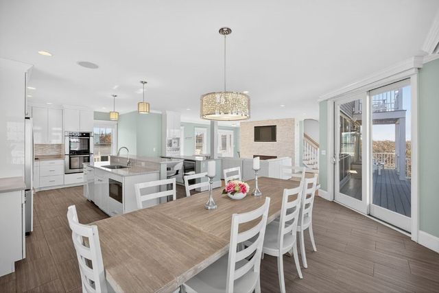 94 Horsefoot Path, Dennis, MA 02638